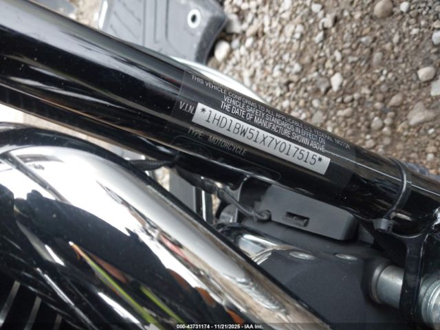 2007 HARLEY-DAVIDSON FLSTC 1HD1BW51X7Y017515 Photo 8