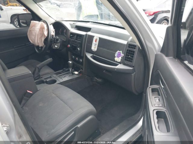 2012 JEEP LIBERTY 1C4PJMAK0CW211381 Photo 4