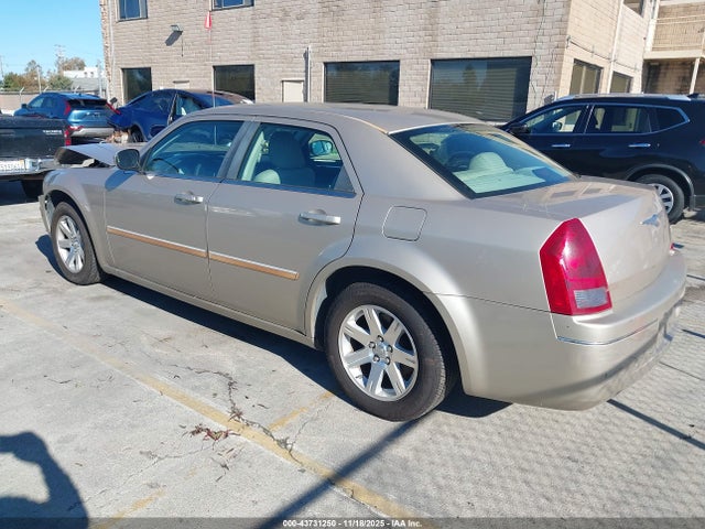 2006 CHRYSLER 300 2C3KA53G66H383110 Photo 2