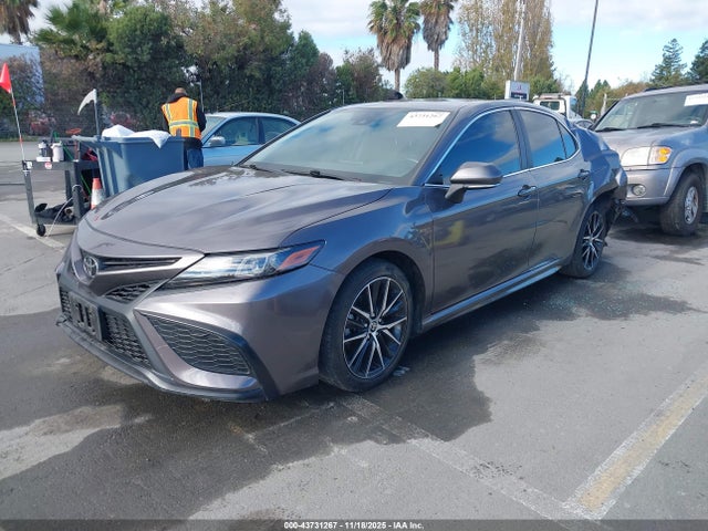 4T1G11AK0NU629125 Toyota CAMRY SE