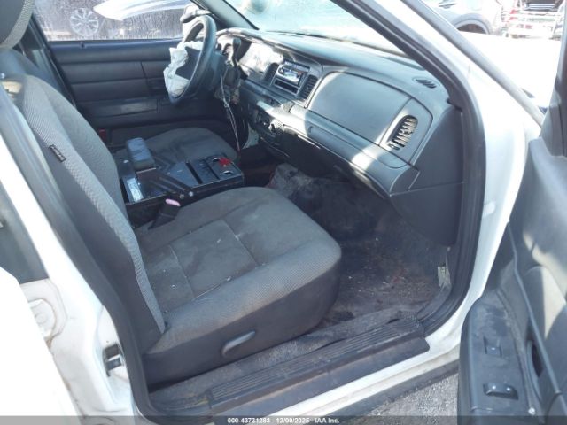 2011 FORD CROWN VICTORIA 2FABP7BVXBX109193 Photo 4