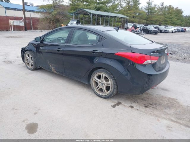 2011 HYUNDAI ELANTRA 5NPDH4AE0BH017883 Photo 2