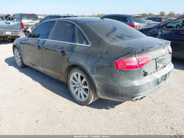 2013 AUDI A4 WAUAFAFL9DA148753 Photo 2