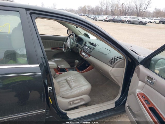 Aukcja sprzedaży 2002 Toyota Camry Xle V6, vin: 4T1BF30K62U005012, numer aukcji: 43731409
