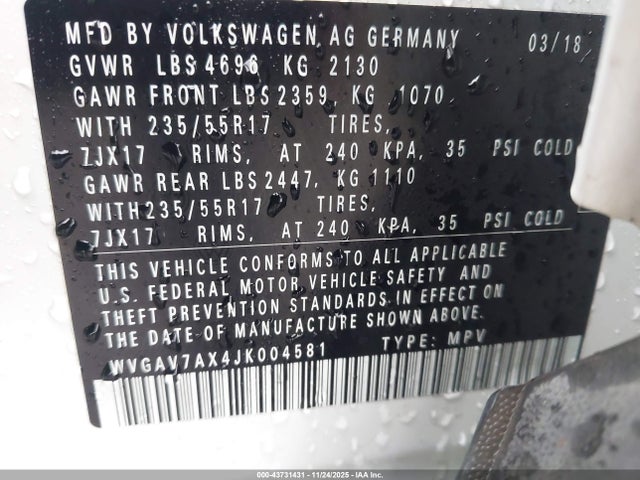 2018 VOLKSWAGEN TIGUAN LIMITED WVGAV7AX4JK004581 Photo 8