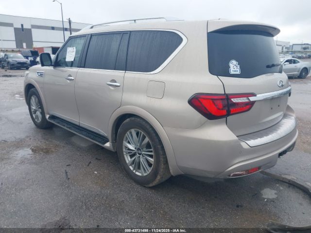 2018 INFINITI QX80 JN8AZ2NF8J9661845 Photo 2