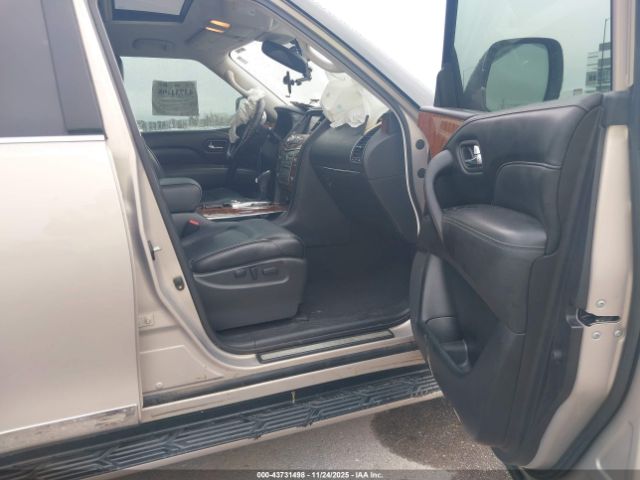 2018 INFINITI QX80 JN8AZ2NF8J9661845 Photo 4