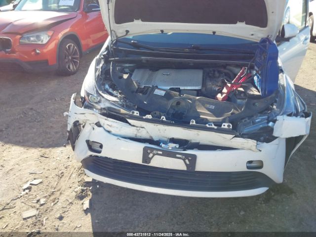 2022 TOYOTA PRIUS JTDKAMFU0N3159209 Photo 5