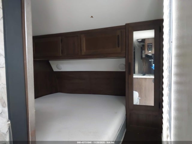 4X4TCKE29LX144467 Cherokee Other