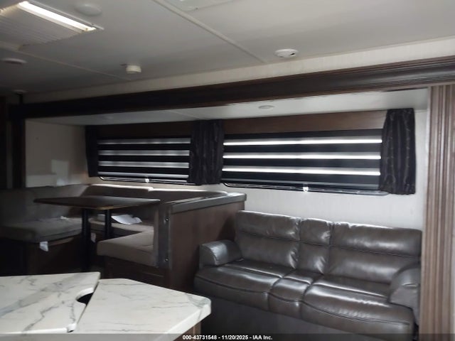 4X4TCKE29LX144467 Cherokee Other