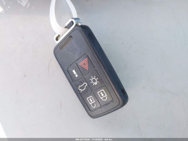 2010 VOLVO XC60 YV4982DLXA2109570 Photo 10