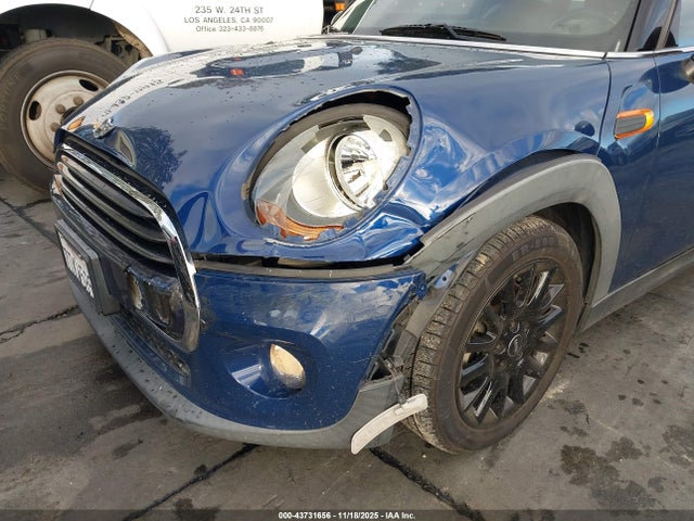 2016 MINI HARDTOP WMWXU1C54G2D10604 Photo 5