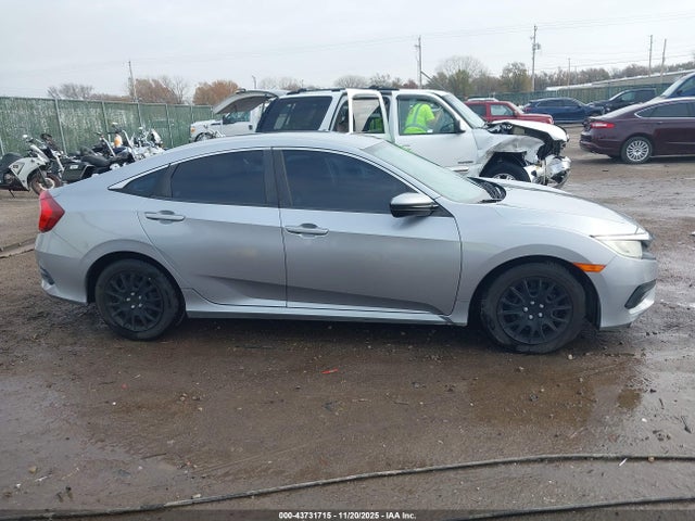 19XFC2F58HE040958 Honda Civic Lx