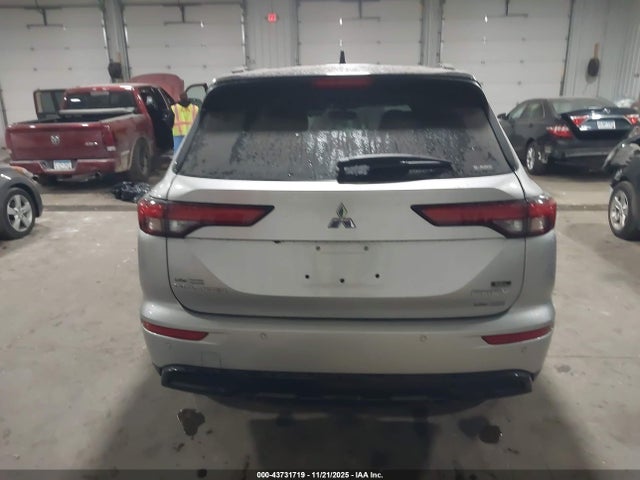 Продаж на аукціоні авто 2025 Mitsubishi Outlander Phev Sel Black Edition, vin: JA4T5WA91SZ003027, номер лоту: 43731719