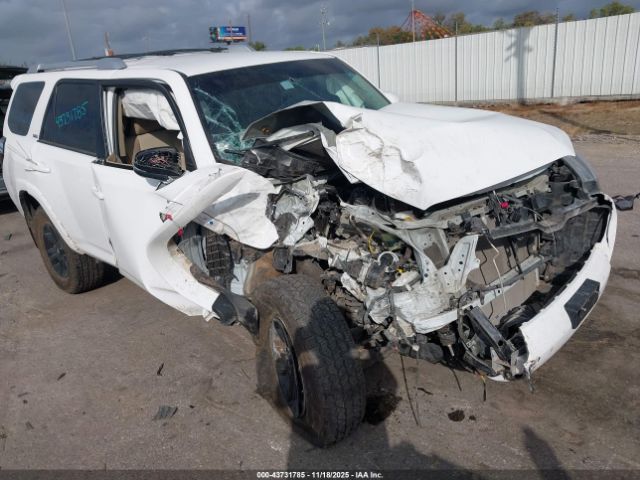 2017 TOYOTA 4RUNNER JTEBU5JR6H5444873