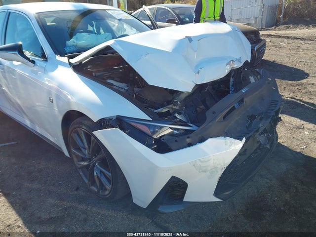 Продаж на аукціоні авто 2023 Lexus Is 350 F Sport, vin: JTHGZ1E28P5029844, номер лоту: 43731840