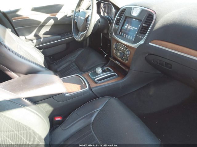 2017 CHRYSLER 300C 2C3CCAPG6HH635538 Photo 4