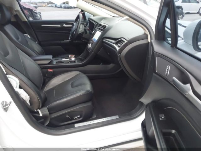 2020 FORD FUSION 3FA6P0D93LR117645 Photo 4