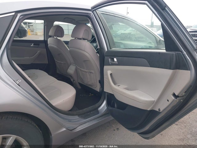 5NPE24AF8HH564827 Hyundai Sonata