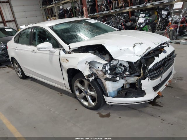 43731904 :رقم المزاد ، 3FA6P0HR8DR377681 vin ، 2013 Ford Fusion Se مزاد بيع