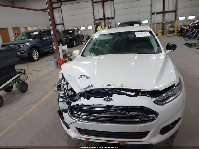 43731904 :رقم المزاد ، 3FA6P0HR8DR377681 vin ، 2013 Ford Fusion Se مزاد بيع