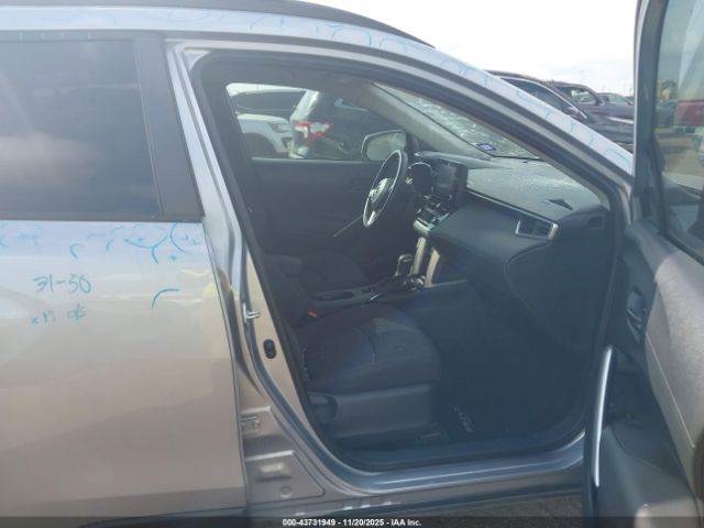 2022 TOYOTA COROLLA CROSS 7MUCAAAG0NV035238 Photo 4