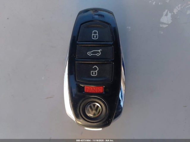 2014 VOLKSWAGEN TOUAREG WVGEF9BP2ED002282 Photo 10