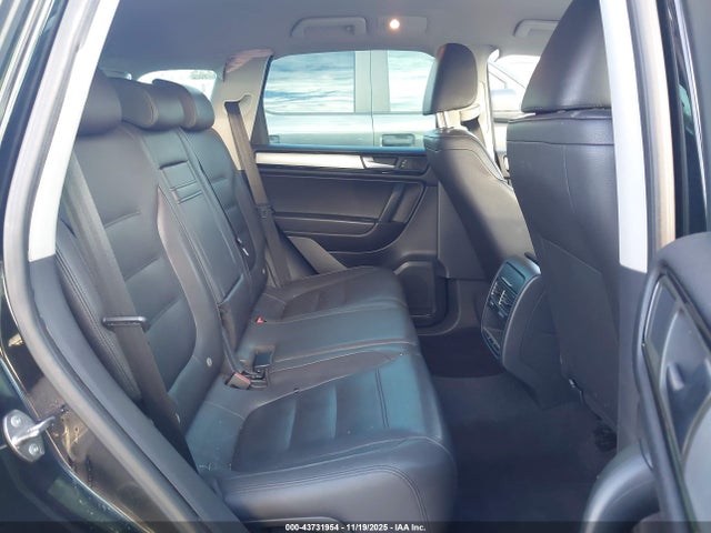 2014 VOLKSWAGEN TOUAREG WVGEF9BP2ED002282 Photo 7