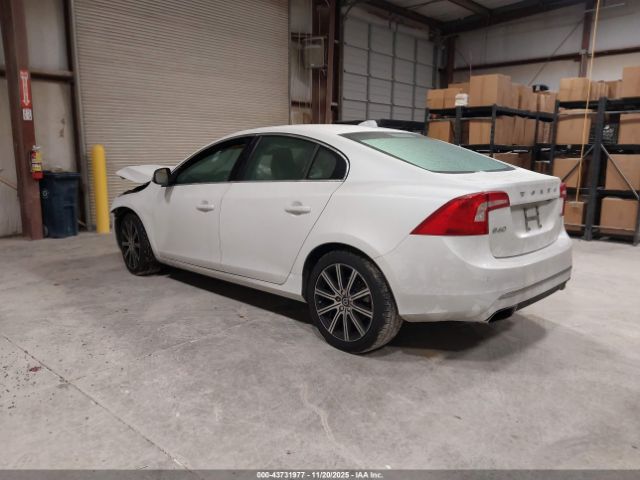 2017 VOLVO S60 INSCRIPTION LYV402HM9HB141751 Photo 2