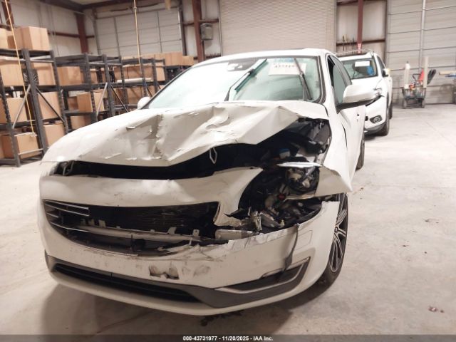 2017 VOLVO S60 INSCRIPTION LYV402HM9HB141751 Photo 5