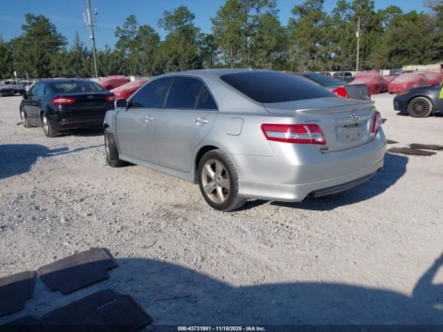 2011 TOYOTA CAMRY 4T1BF3EK4BU216623 Photo 2