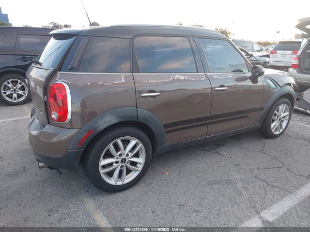 2012 MINI COOPER COUNTRYMAN WMWZB3C5XCWM03749 Photo 3