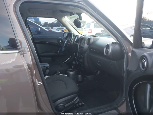 2012 MINI COOPER COUNTRYMAN WMWZB3C5XCWM03749 Photo 4