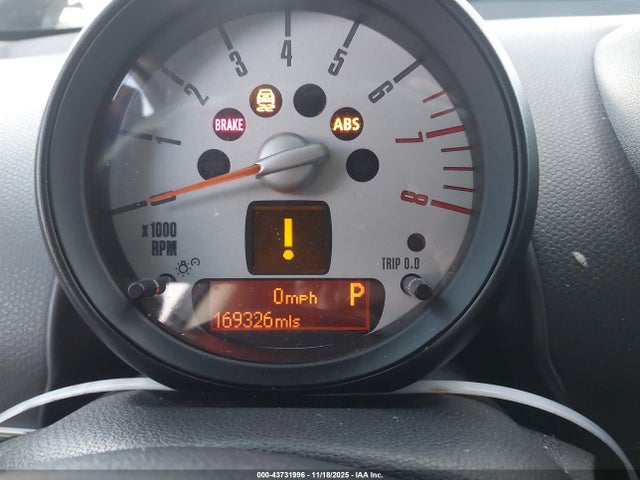 2012 MINI COOPER COUNTRYMAN WMWZB3C5XCWM03749 Photo 6