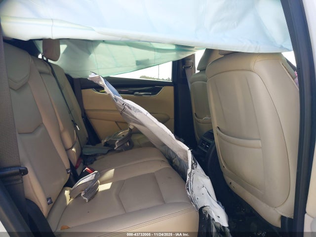 2018 CADILLAC XT5 1GYKNARS8JZ239291 Photo 7