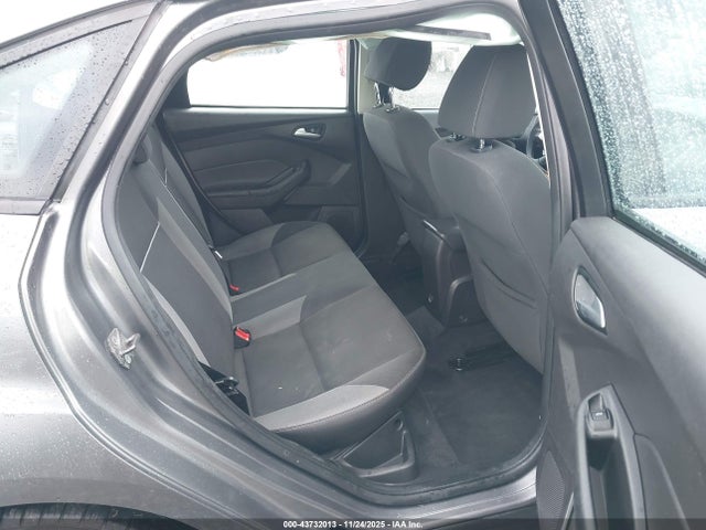 Ford FOCUS SE 2014 1FADP3F27EL200425 Image 19