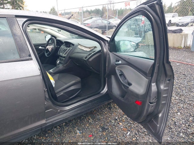 1FADP3F27EL200425 Ford FOCUS SE