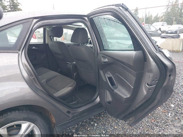 Ford FOCUS SE 2014 1FADP3F27EL200425 Image 8