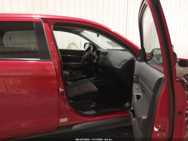 2017 MITSUBISHI OUTLANDER SPORT JA4AR3AU8HZ063314 Photo 4