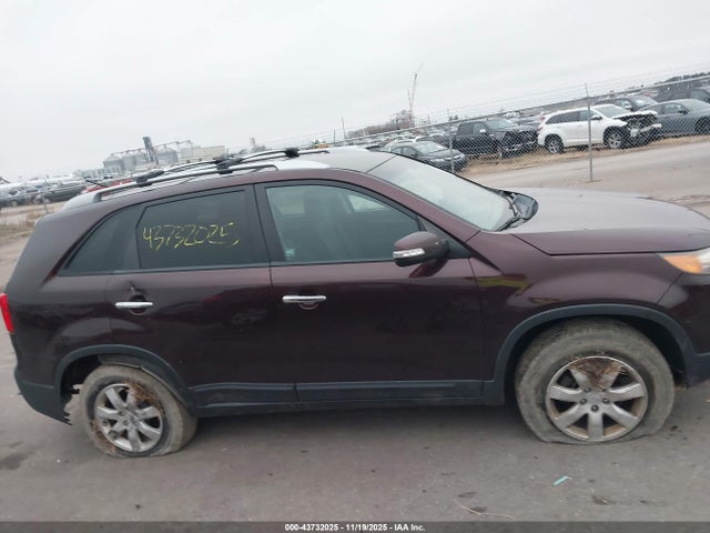 43732025 :رقم المزاد ، 5XYKT3A61CG206012 vin ، 2012 Kia Sorento Lx مزاد بيع