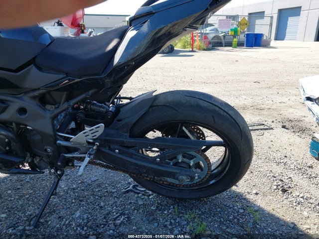 Kawasaki Zx400 P 2024 ML5ZXCP16RDA28570 Image 3