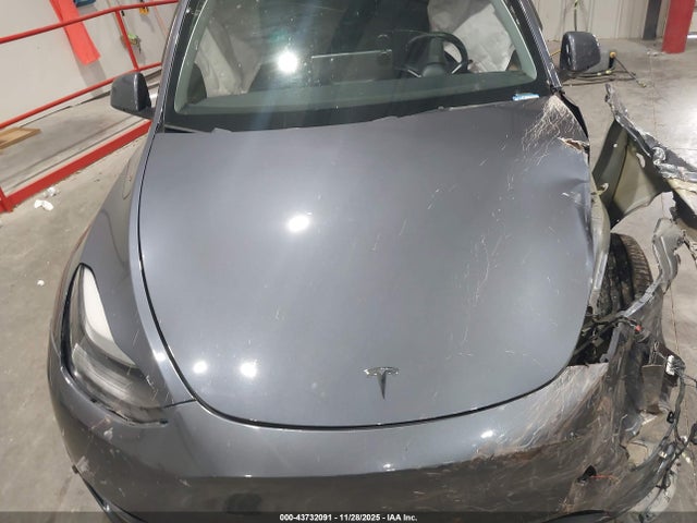 2023 TESLA MODEL Y 7SAYGDEE6PF701893 Photo 9