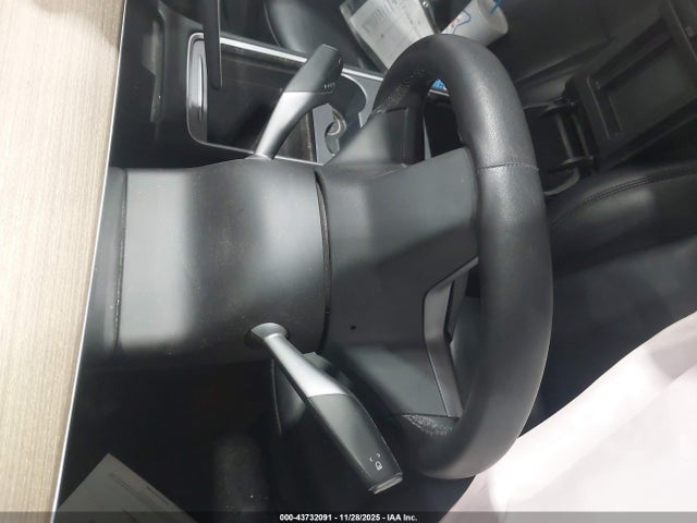 2023 TESLA MODEL Y 7SAYGDEE6PF701893 Photo 6