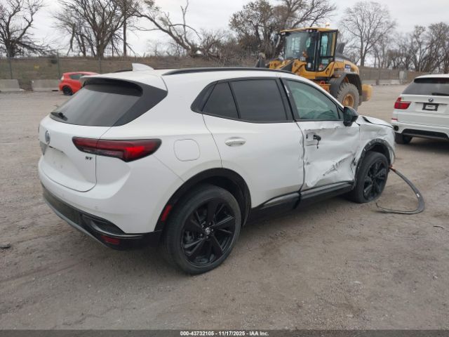 2022 BUICK ENVISION LRBFZMR46ND031572 Photo 3