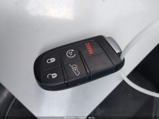 2018 JEEP GRAND CHEROKEE 1C4RJFDJ9JC424013 Photo 10