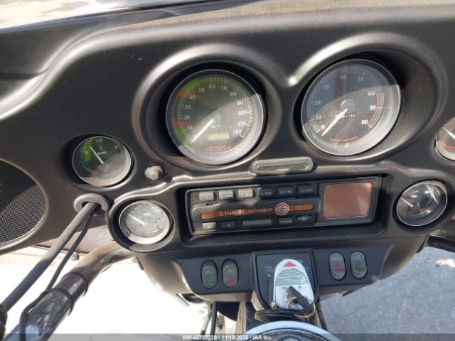 2003 HARLEY-DAVIDSON FLHTCUI 1HD1FCW443Y620708 Photo 6