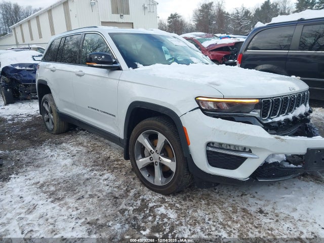 2022 JEEP GRAND CHEROKEE 1C4RJHBG5N8572039