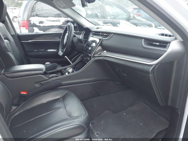 2022 JEEP GRAND CHEROKEE 1C4RJHBG5N8572039 Photo 4