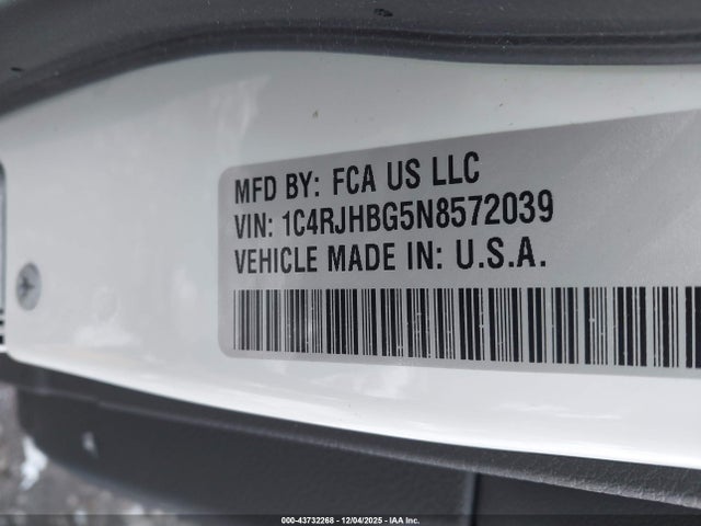 2022 JEEP GRAND CHEROKEE 1C4RJHBG5N8572039 Photo 8