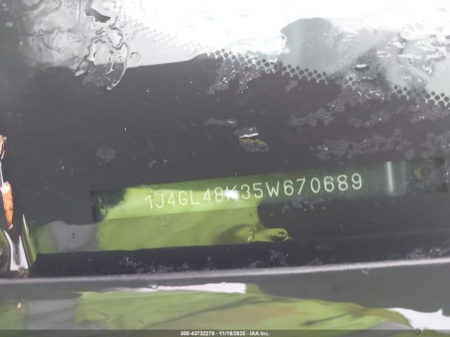 2005 JEEP LIBERTY 1J4GL48K35W670689 Photo 8